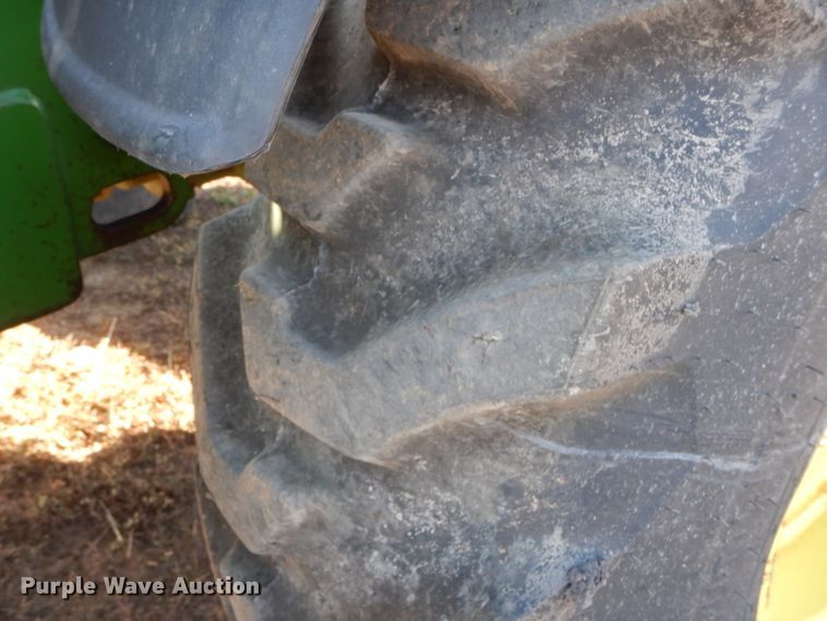 image for item DH2627 2003 John Deere 3400 telehandler