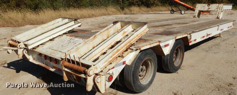 image for item DH2646 1997 Holden HLB36225 drop deck equipment trailer