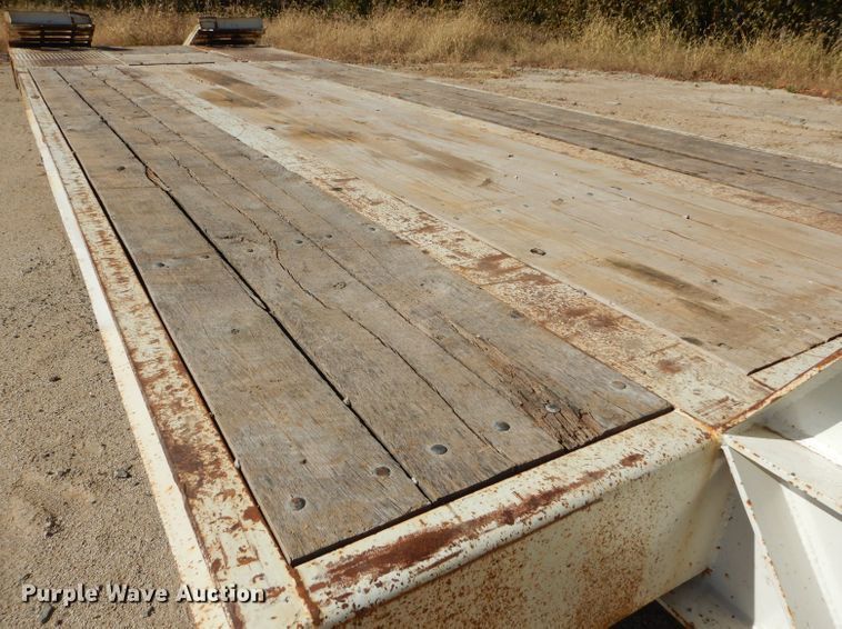 image for item DH2646 1997 Holden HLB36225 drop deck equipment trailer