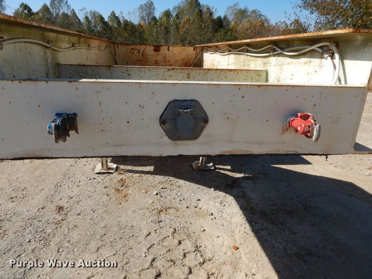 image for item DH2646 1997 Holden HLB36225 drop deck equipment trailer