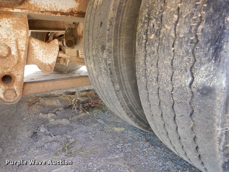 image for item DH2646 1997 Holden HLB36225 drop deck equipment trailer