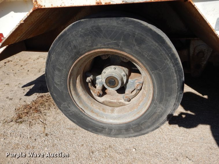 image for item DH2646 1997 Holden HLB36225 drop deck equipment trailer