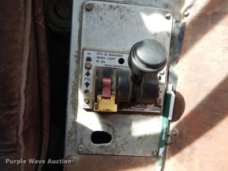 image for item DH6191 1986 Western Star 4900 dump truck