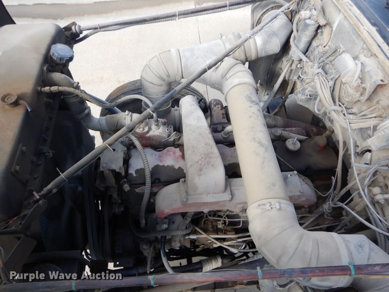 image for item DH6191 1986 Western Star 4900 dump truck