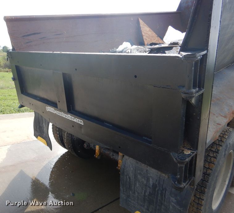 image for item DH6191 1986 Western Star 4900 dump truck