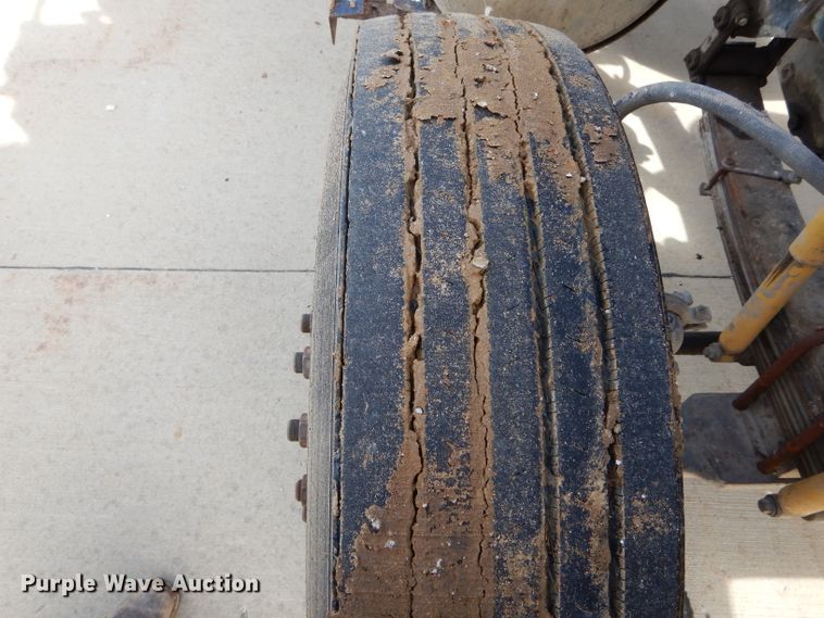 image for item DH6191 1986 Western Star 4900 dump truck