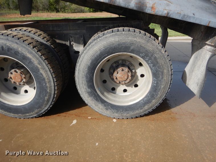 image for item DH6191 1986 Western Star 4900 dump truck