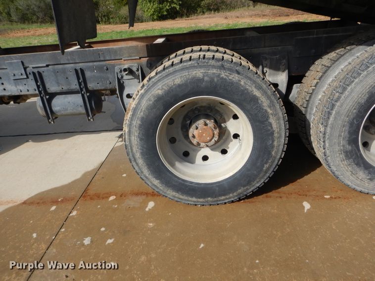 image for item DH6191 1986 Western Star 4900 dump truck