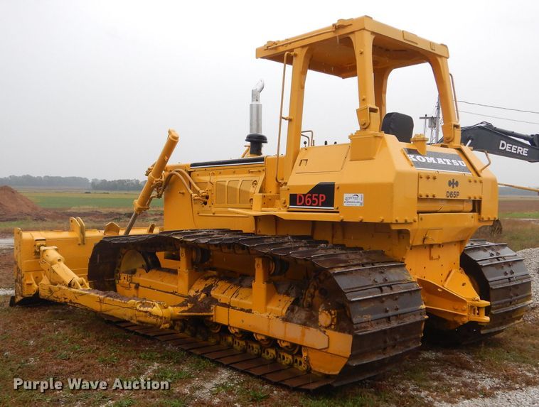 image for item DH6231 1985 Komatsu D65P-8 dozer