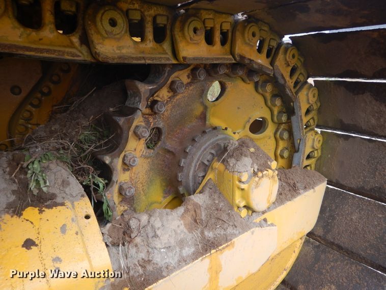 image for item DH6231 1985 Komatsu D65P-8 dozer