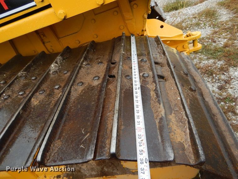 image for item DH6231 1985 Komatsu D65P-8 dozer