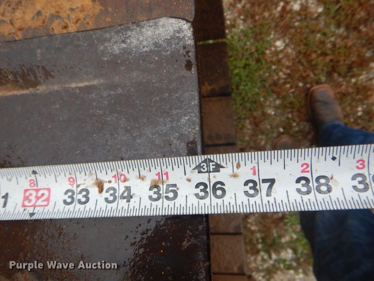 image for item DH6231 1985 Komatsu D65P-8 dozer