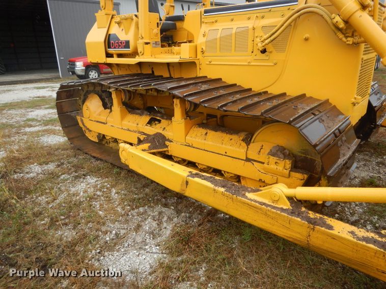image for item DH6231 1985 Komatsu D65P-8 dozer