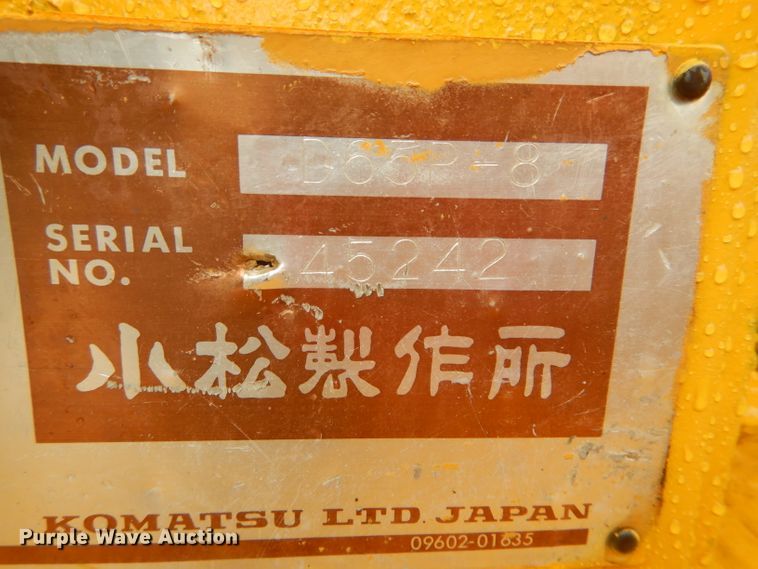 image for item DH6231 1985 Komatsu D65P-8 dozer