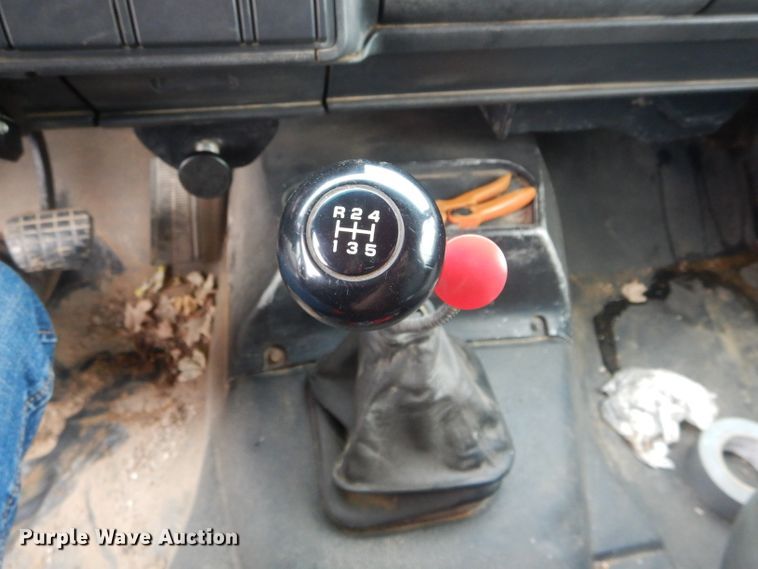 image for item DH6232 1996 GMC TopKick C6500 dump truck