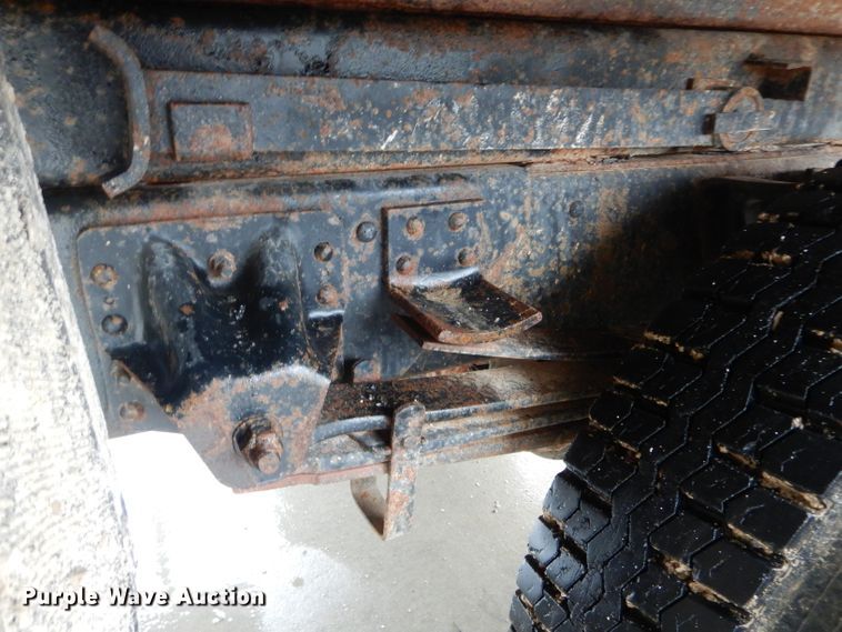 image for item DH6232 1996 GMC TopKick C6500 dump truck