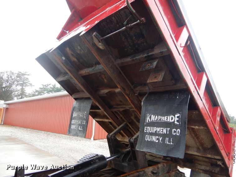 image for item DH6232 1996 GMC TopKick C6500 dump truck