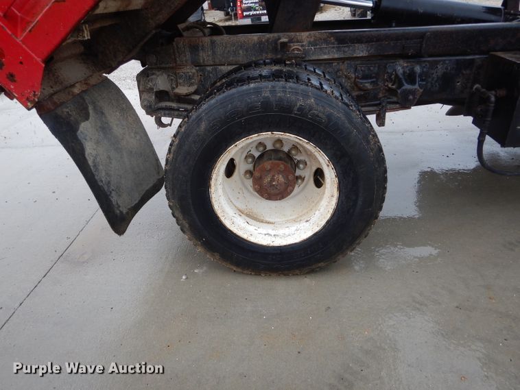 image for item DH6232 1996 GMC TopKick C6500 dump truck