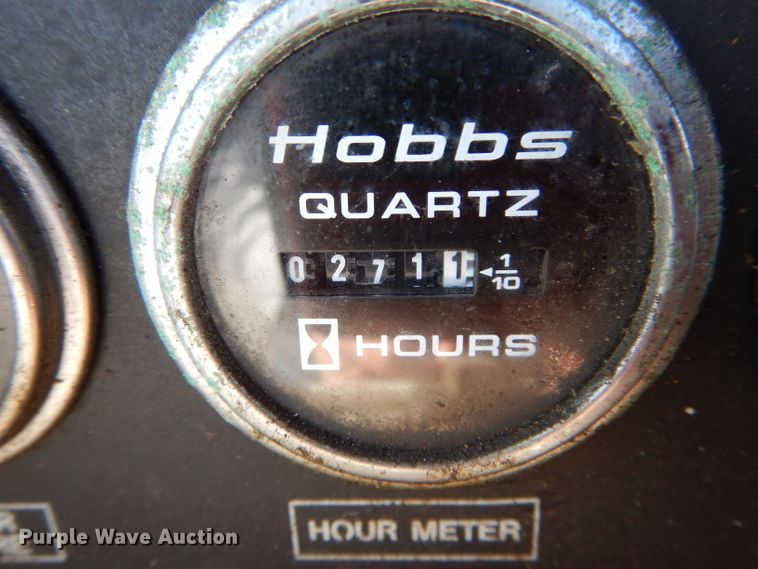 image for item DH6240 2009 GMC C7500 service truck