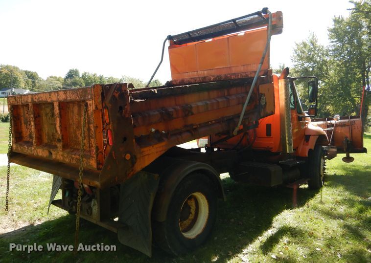 image for item EK9095 2006 International 7400 dump truck