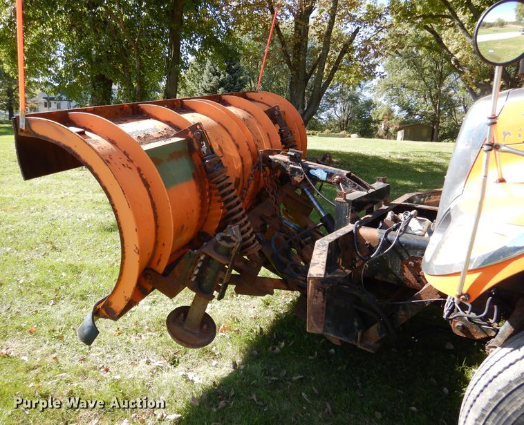 image for item EK9095 2006 International 7400 dump truck