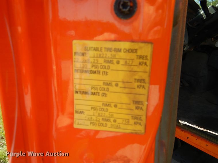 image for item EK9095 2006 International 7400 dump truck