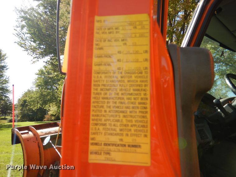 image for item EK9095 2006 International 7400 dump truck