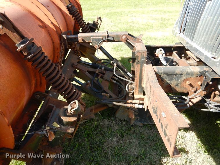 image for item EK9096 2007 International 7400 dump truck