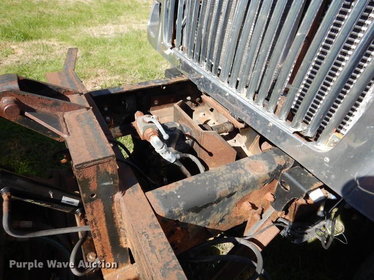 image for item EK9096 2007 International 7400 dump truck