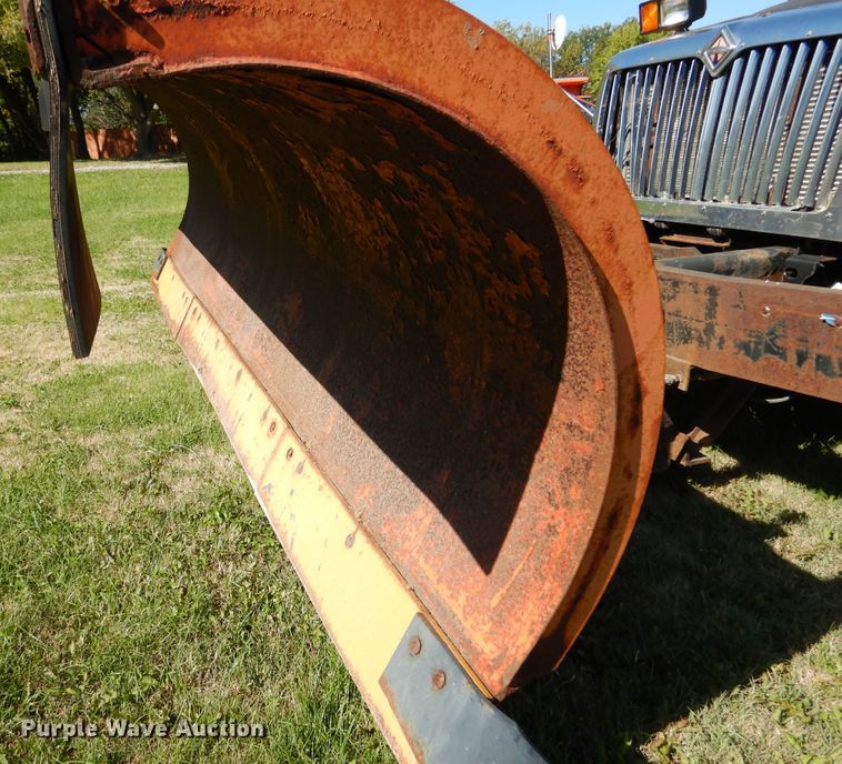 image for item EK9096 2007 International 7400 dump truck