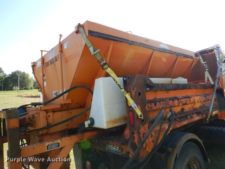 image for item EK9096 2007 International 7400 dump truck