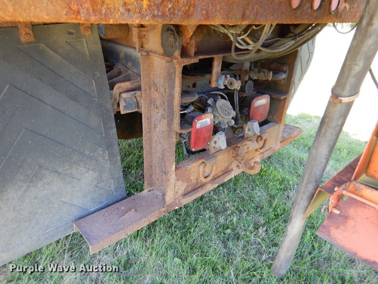 image for item EK9096 2007 International 7400 dump truck