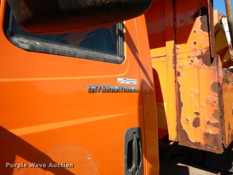 image for item EK9096 2007 International 7400 dump truck