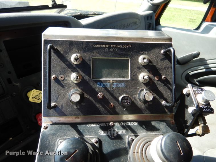 image for item EK9096 2007 International 7400 dump truck