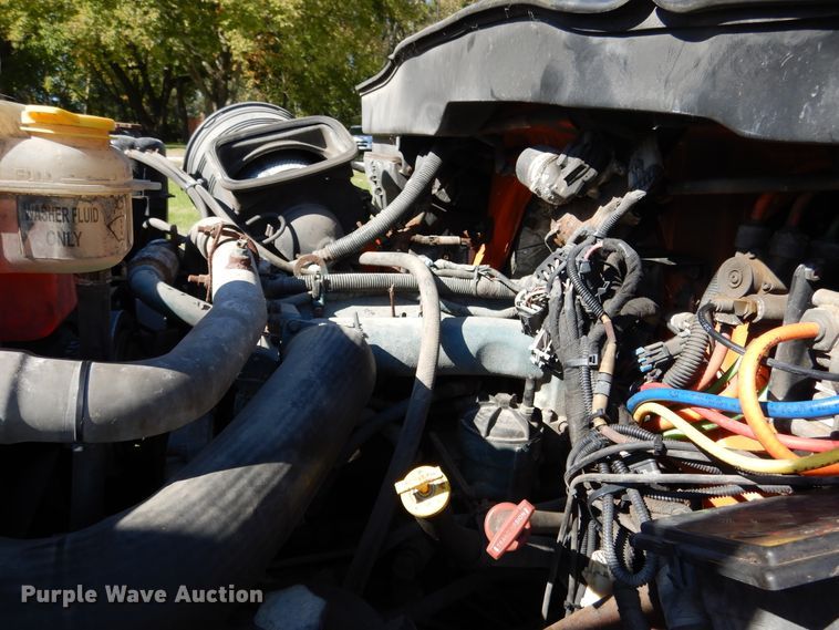 image for item EK9096 2007 International 7400 dump truck