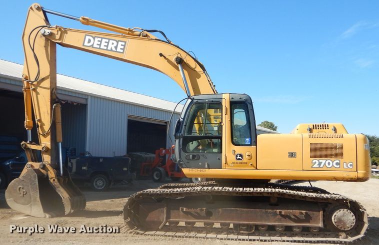 image for item EY9276 2005 John Deere 270C LC excavator