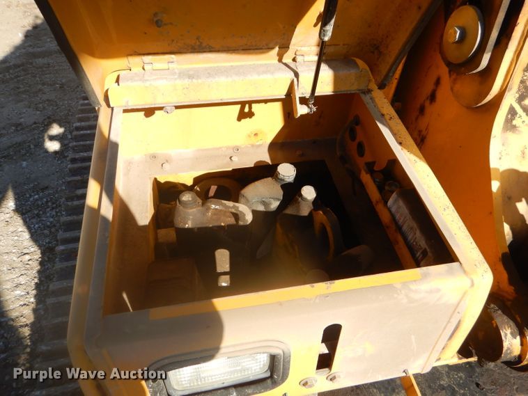 image for item EY9276 2005 John Deere 270C LC excavator