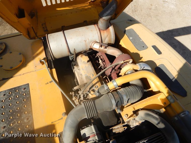 image for item EY9276 2005 John Deere 270C LC excavator