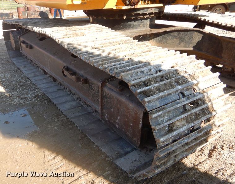 image for item EY9276 2005 John Deere 270C LC excavator