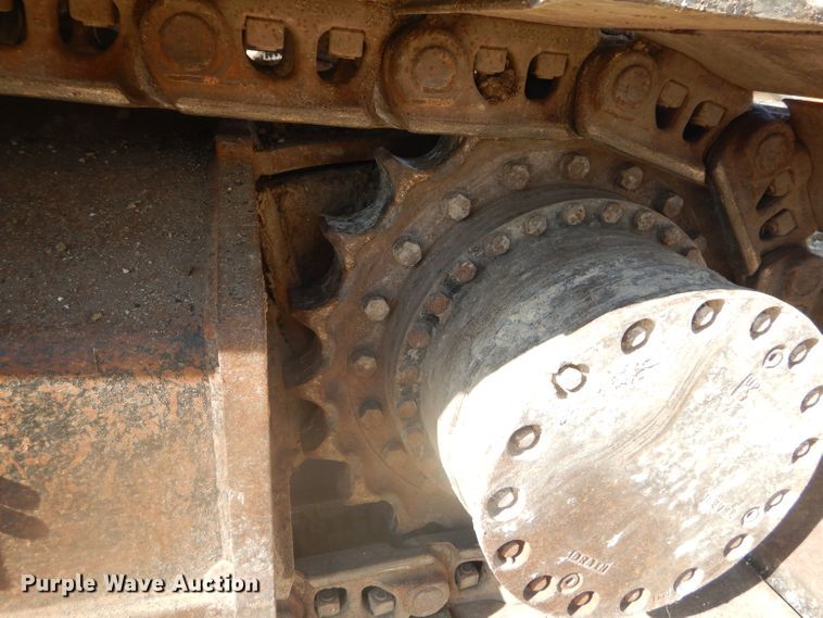 image for item EY9276 2005 John Deere 270C LC excavator