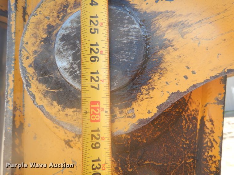 image for item EY9276 2005 John Deere 270C LC excavator