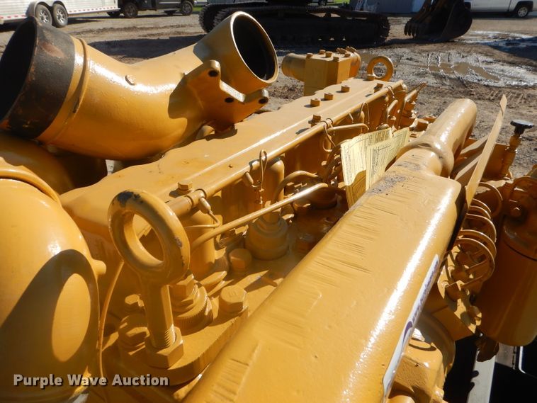 image for item EY9277 Caterpillar 3306 six cylinder diesel engine