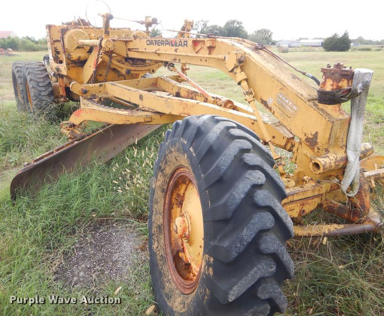 image for item EY9322 Caterpillar 12 rigid frame motor grader