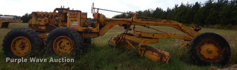 image for item EY9322 Caterpillar 12 rigid frame motor grader