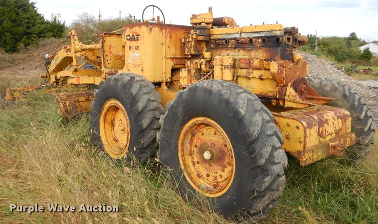 image for item EY9322 Caterpillar 12 rigid frame motor grader