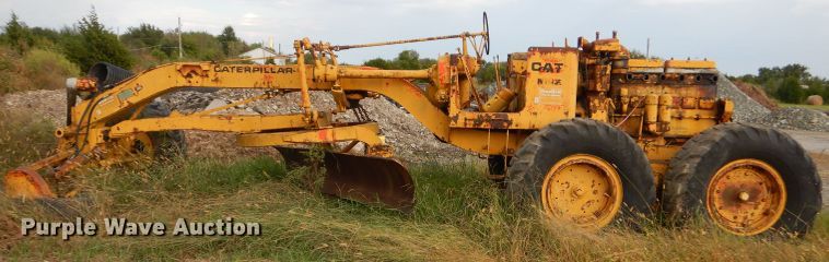 image for item EY9322 Caterpillar 12 rigid frame motor grader