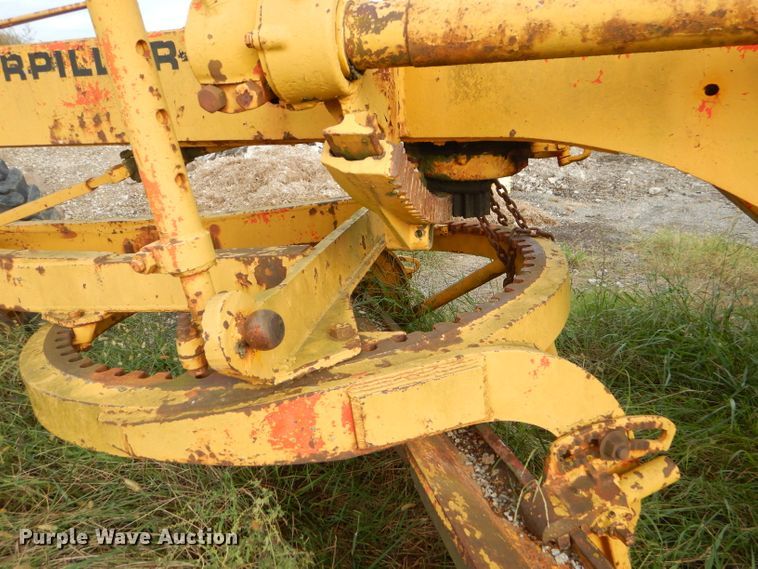 image for item EY9322 Caterpillar 12 rigid frame motor grader