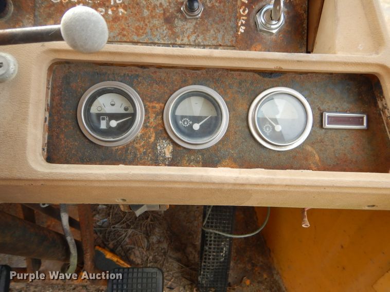 image for item EY9323 1980 Ford A62 wheel loader