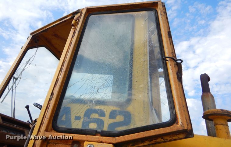 image for item EY9323 1980 Ford A62 wheel loader
