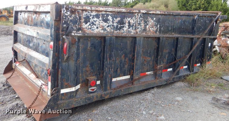 image for item EY9324 Steel dump bed